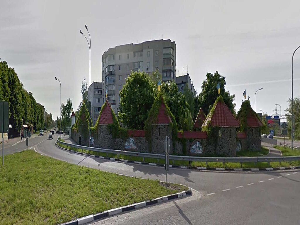 Multi-storey houses in the centre of Borodyanka