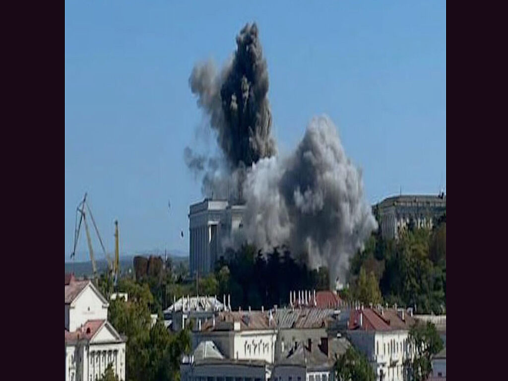 A Storm Shadow missile launched by the Ukrainian Armed Forces at the headquarters building