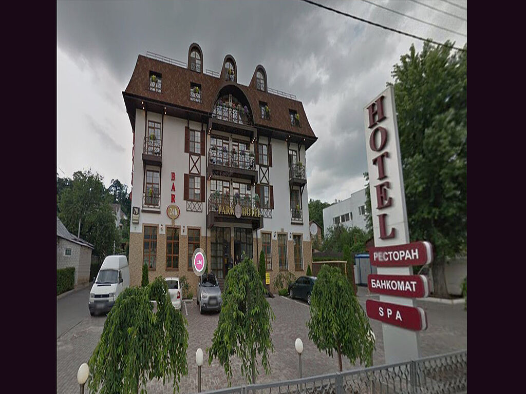 Hotel 