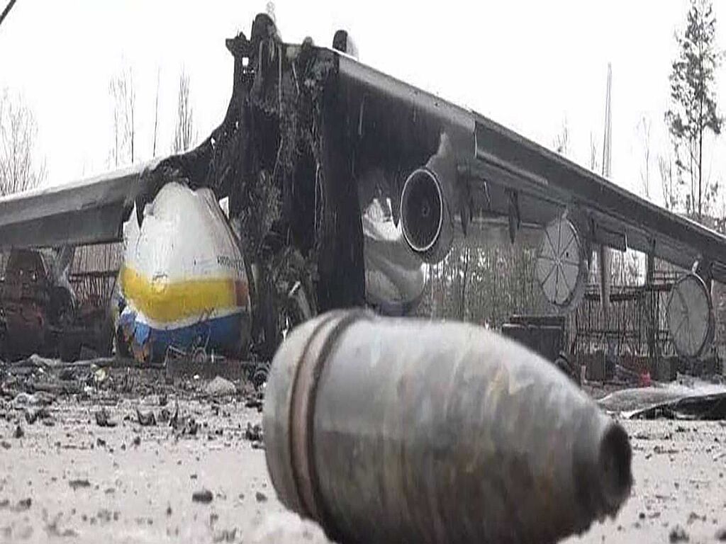 Von russischen Raketen zerstört: Das größte Flugzeug der Welt ist für immer verloren