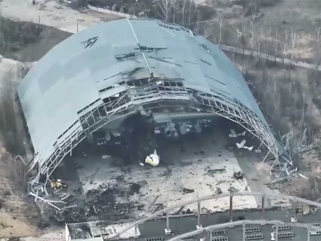 Destroyed "Mriya" and the airfield: what Gostomel looks like from above