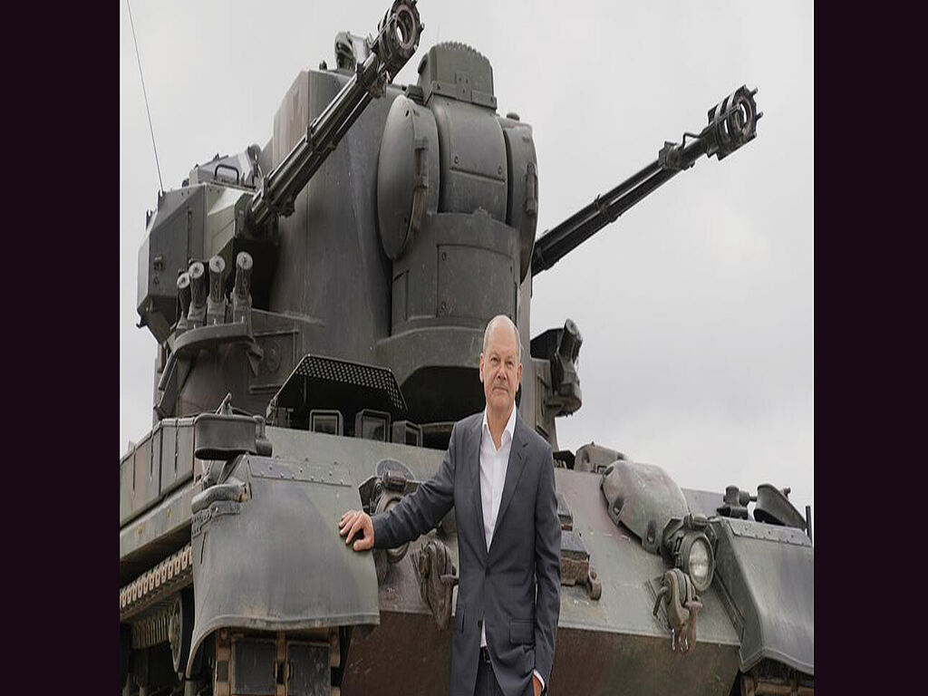 German Chancellor Olaf Scholz personally checked Gepard air defence systems