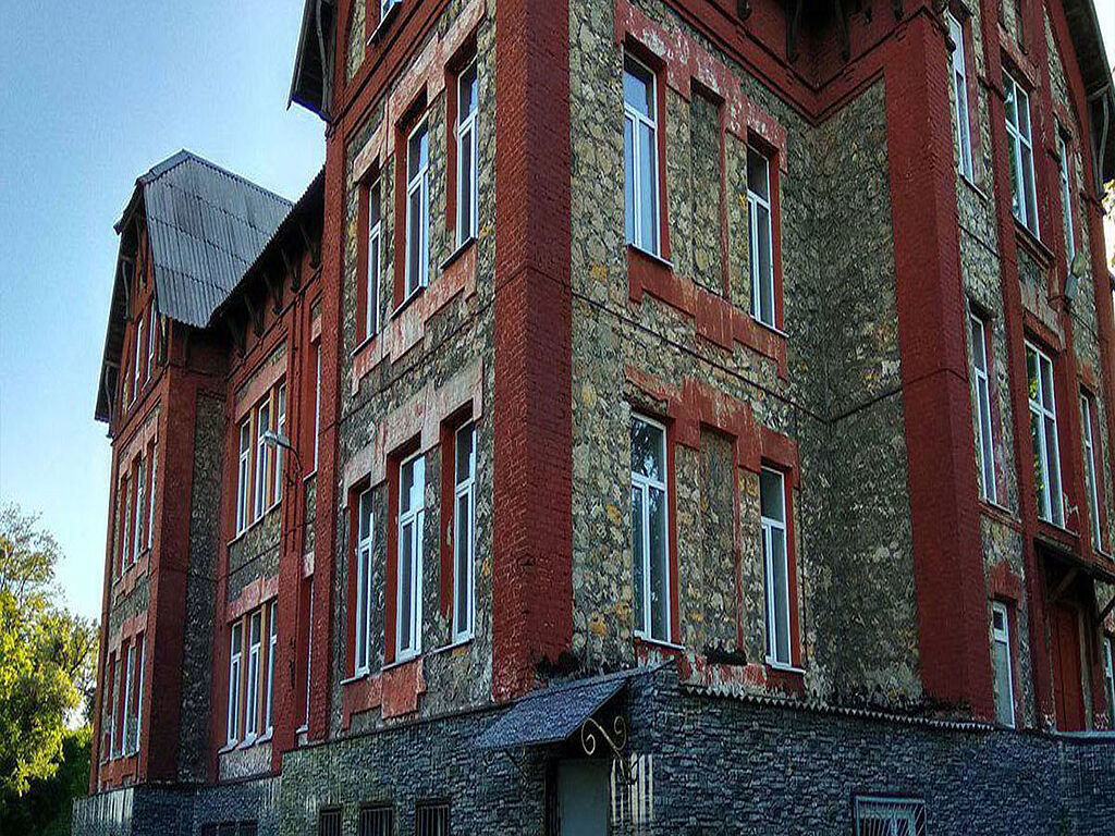 Gymnase multi-profils à Lysychansk