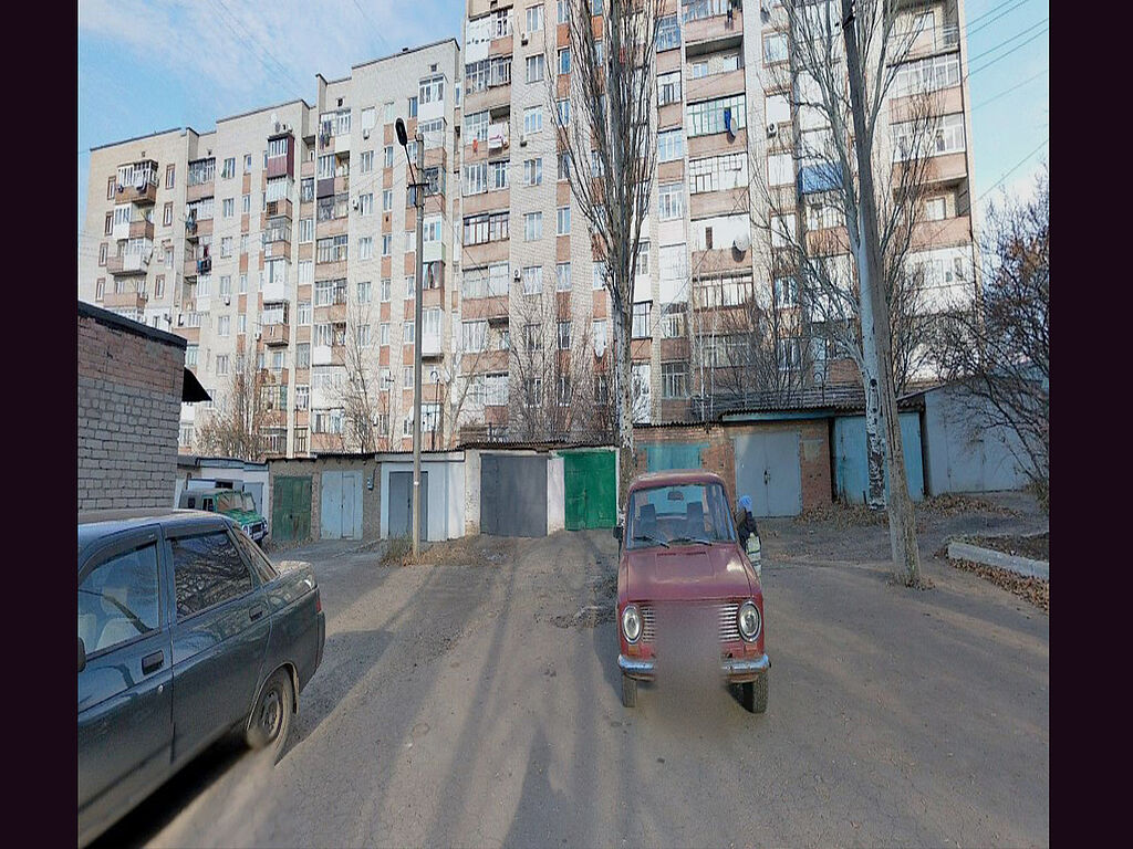 Nine-storey residential buildings on Levanevskogo Street