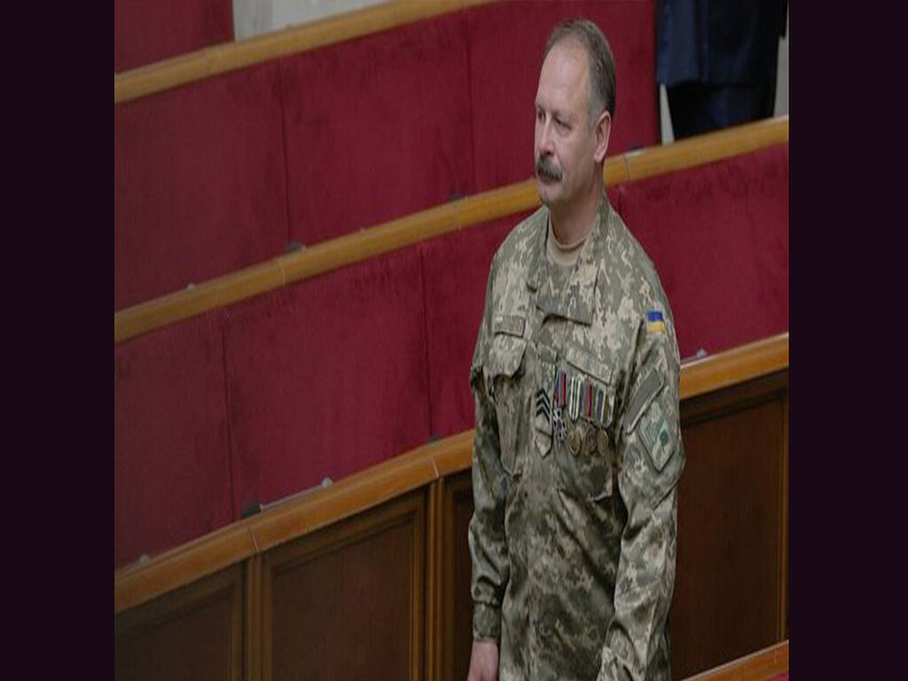 In military uniform in the Verkhovna Rada of Ukraine