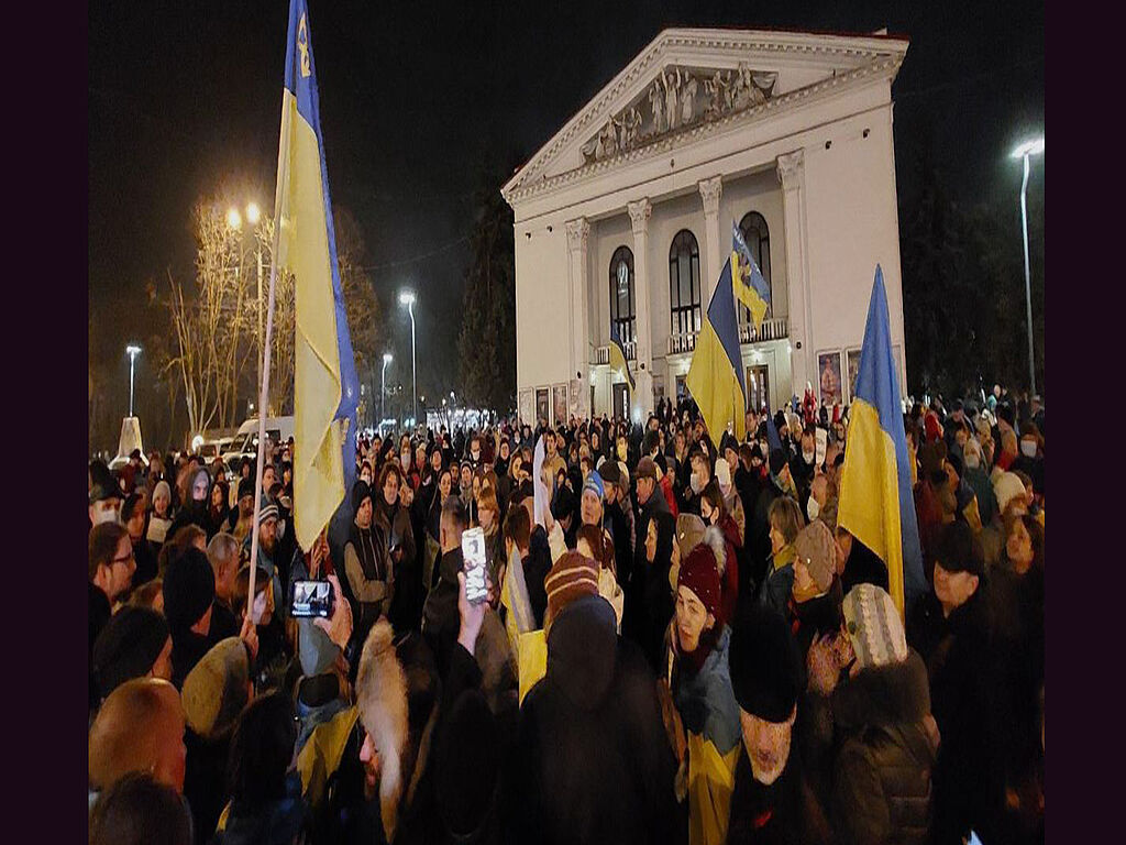 Protesting Ukrainians