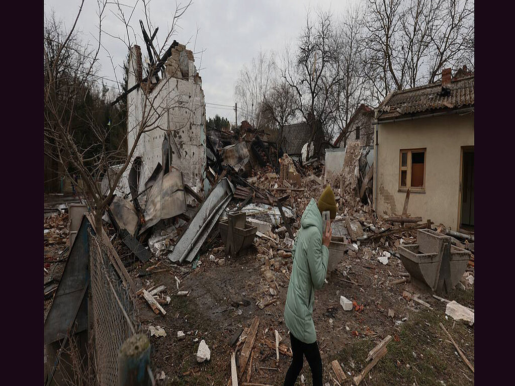 Вид со двора после разрушения музея 