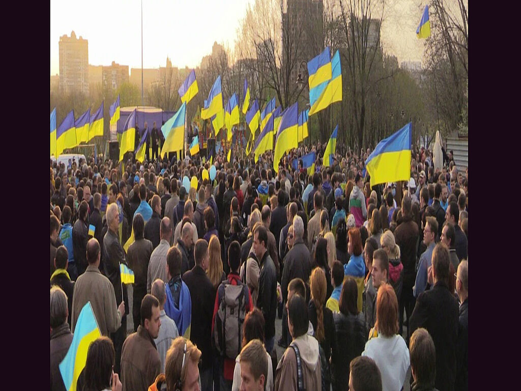 Pro-Ukrainian residents in Donetsk for rallies. Such marches were suppressed, unlike the pro-Russian ones