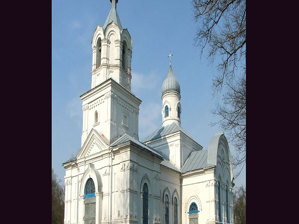 La façade de l'église