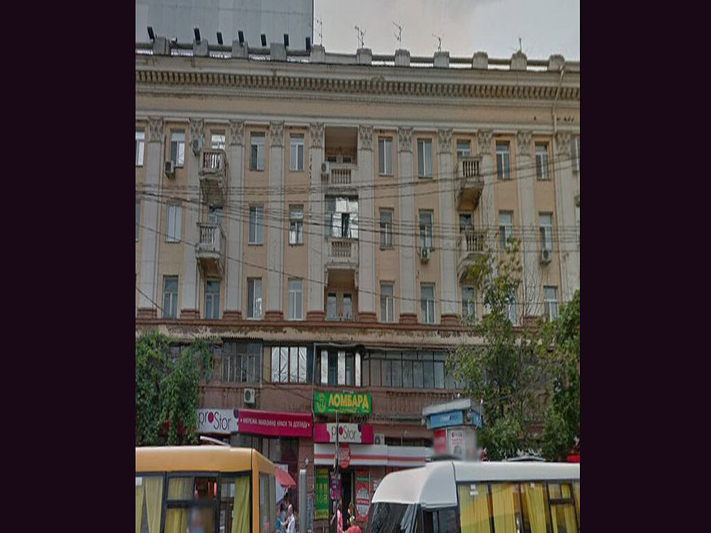 Ein Blick auf das Gebäude