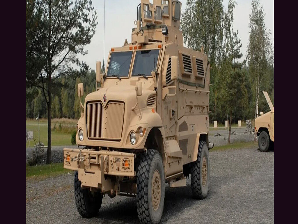 Боевая машина MaxxPro